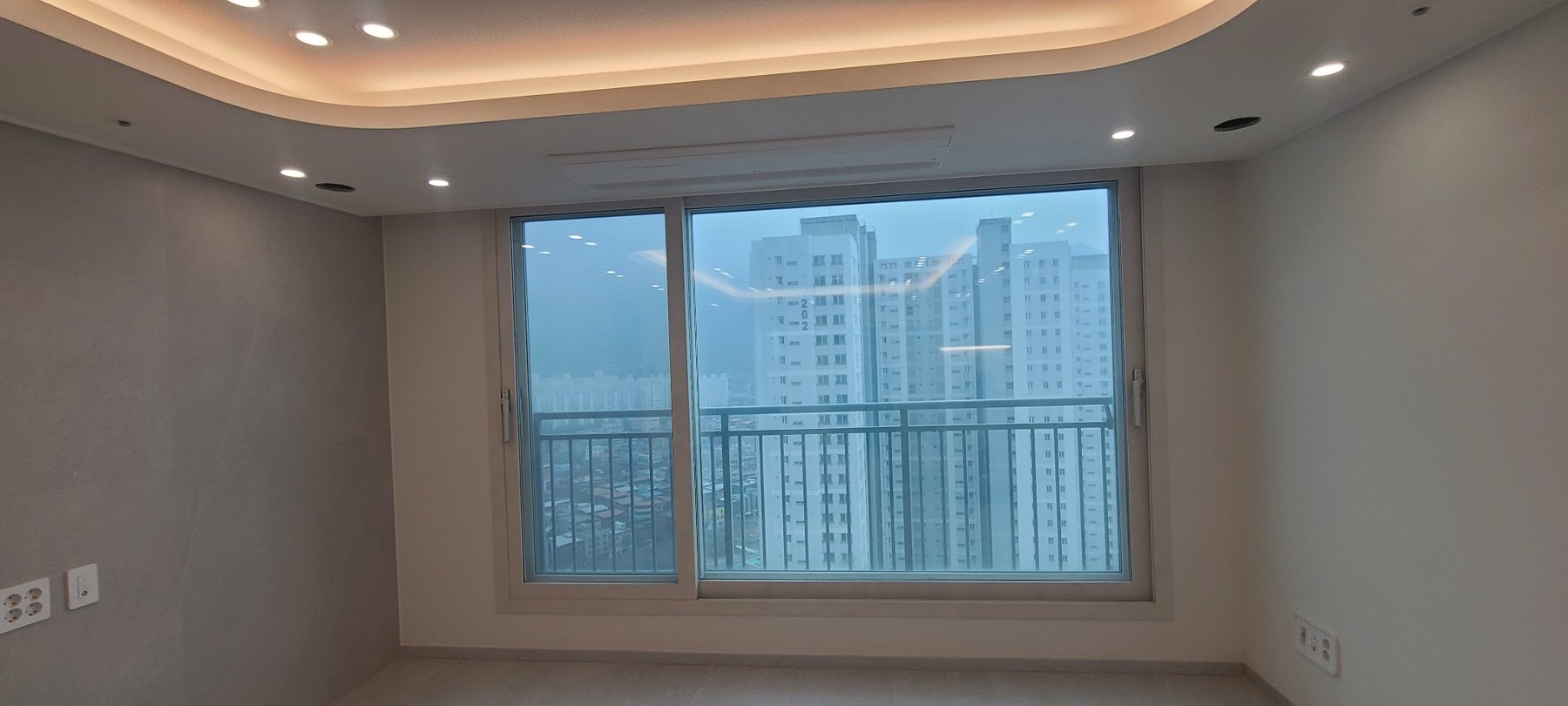 경산 펜타힐즈더샵1차 샷시손잡이 전체 교체 현장