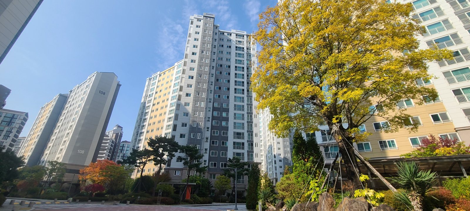 대구테크노폴리스호반베르디움 샷시손잡이 잠금불량 잠금장치 수리 현장